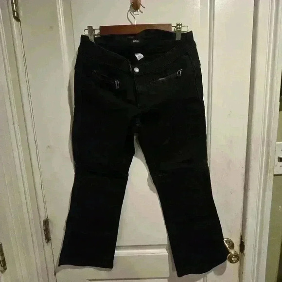 P7047 bdg  black zipper pocket  straight leg jeans  size 30 - Picture 2 of 8